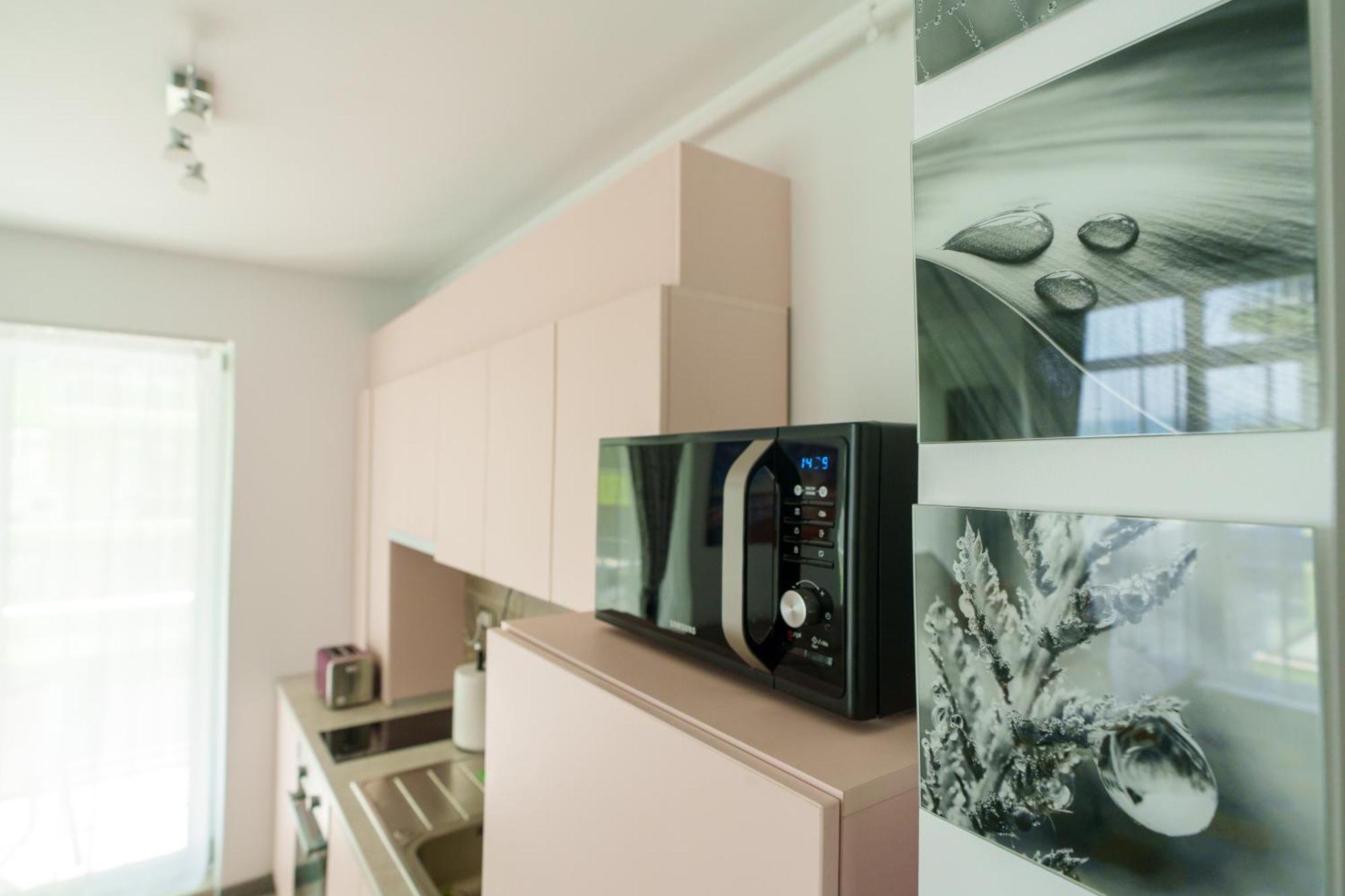 Promenada Apartments Beach Resort Mamaia Nord Navodari Bilik gambar