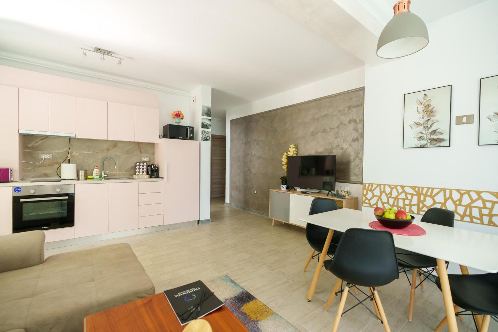 Promenada Apartments Beach Resort Mamaia Nord Navodari Bilik gambar