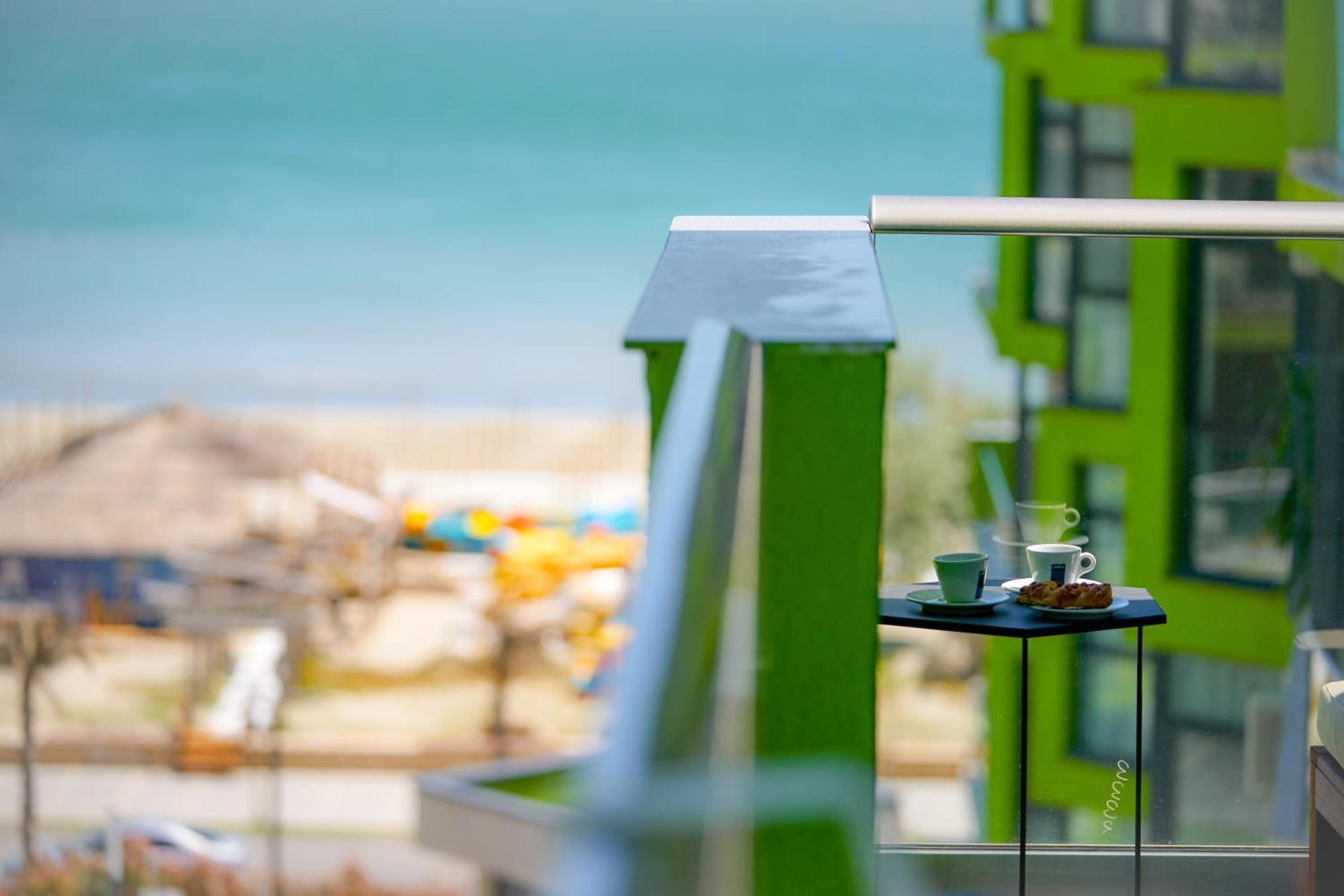 Promenada Apartments Beach Resort Mamaia Nord Navodari Bilik gambar