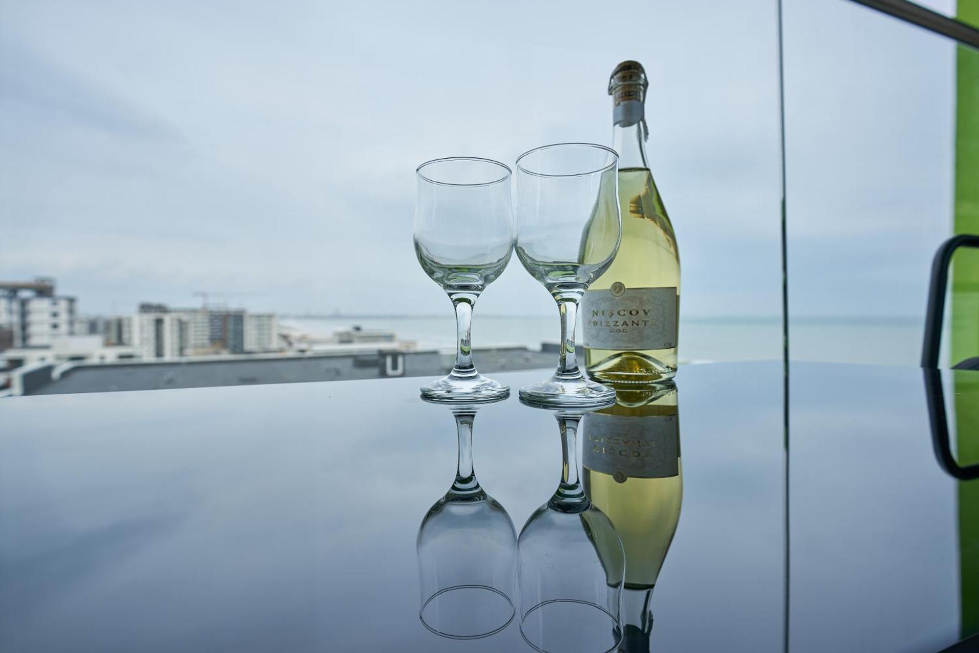 Promenada Apartments Beach Resort Mamaia Nord Navodari Bilik gambar