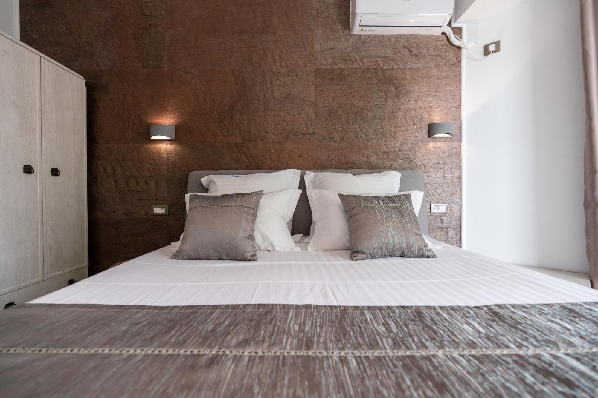 Promenada Apartments Beach Resort Mamaia Nord Navodari Bilik gambar